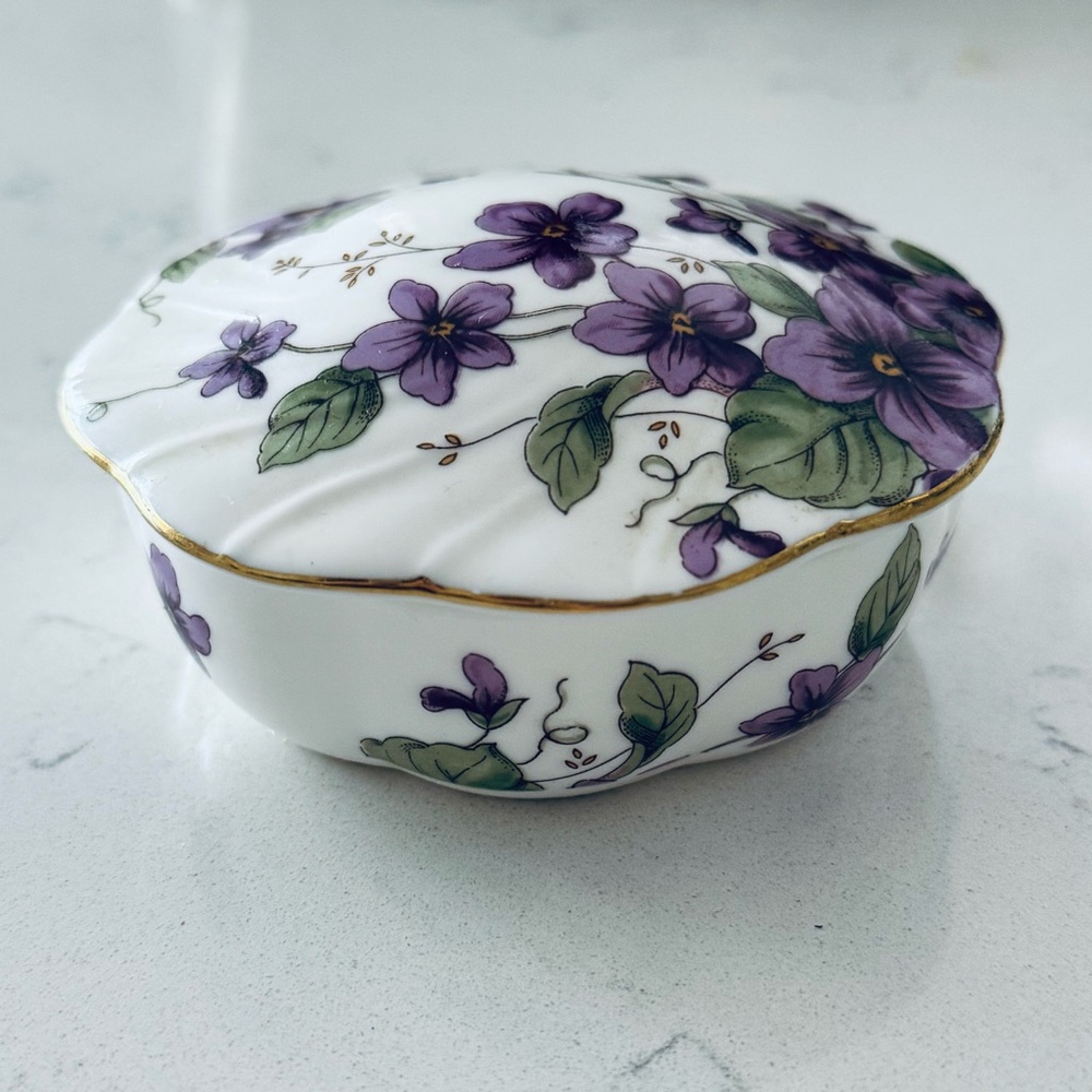 Lefton China Purple Violets Covered Trinket Dish Gold Trim Geo Z 1991